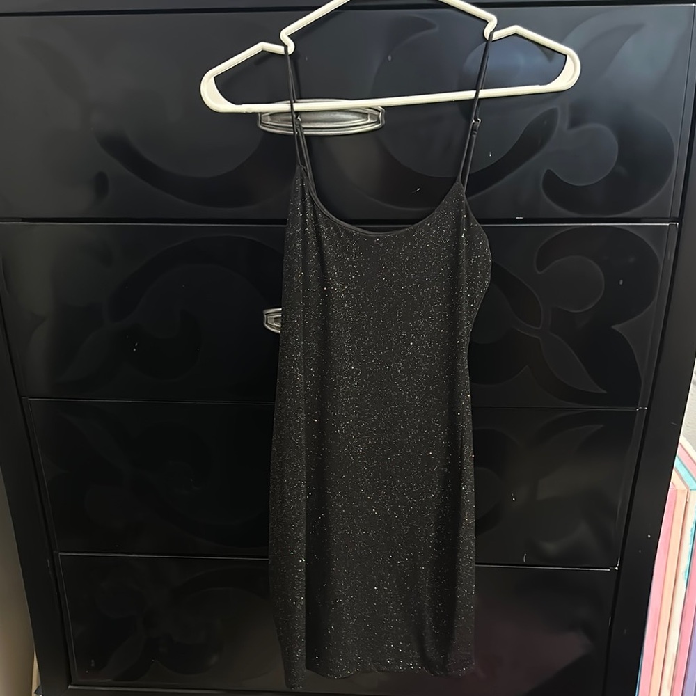 Elegant Black Glitter Dress
